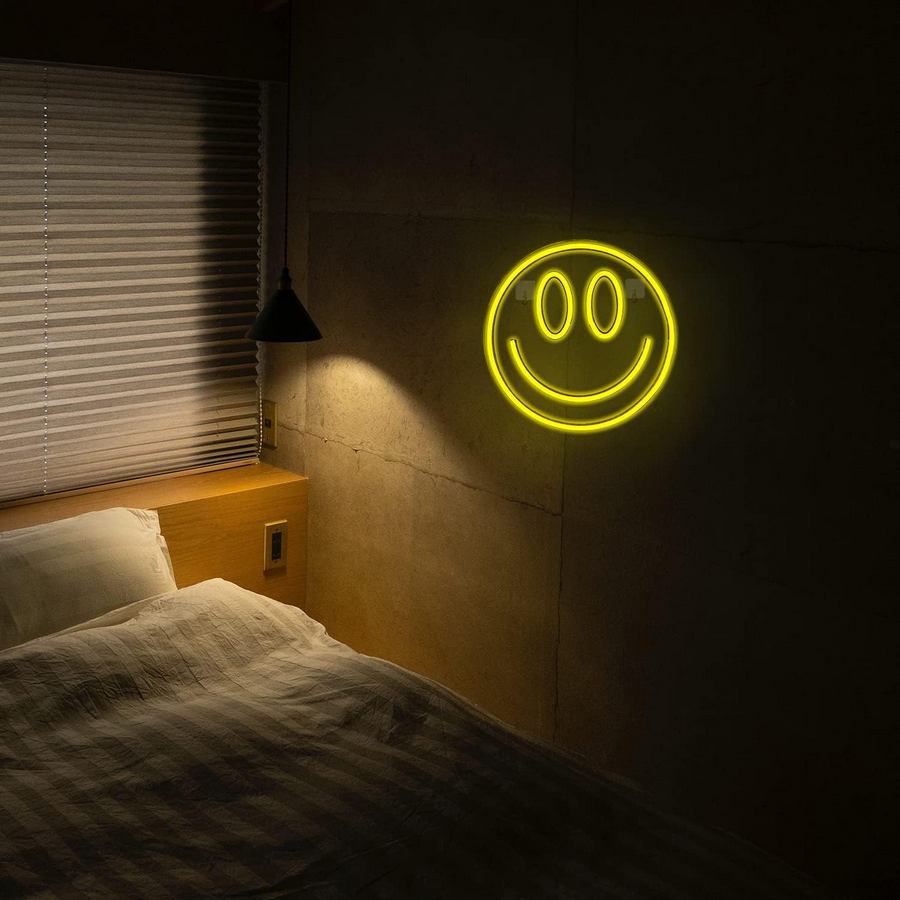 smiley cahaya LED inskripsi logo pengiklanan senyuman